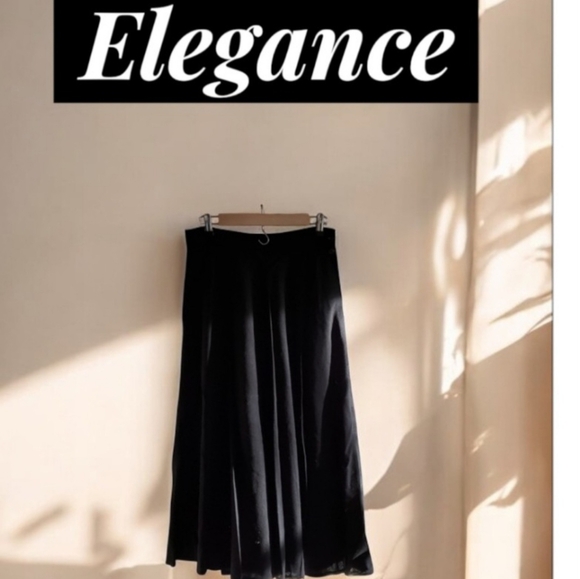 Dana Buchman Dresses & Skirts - DANA BUCHMAN WOOL FULL SKIRT